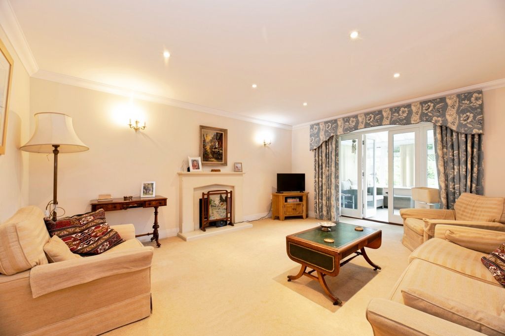 Property photo 3 of 18 Picture No. 22
