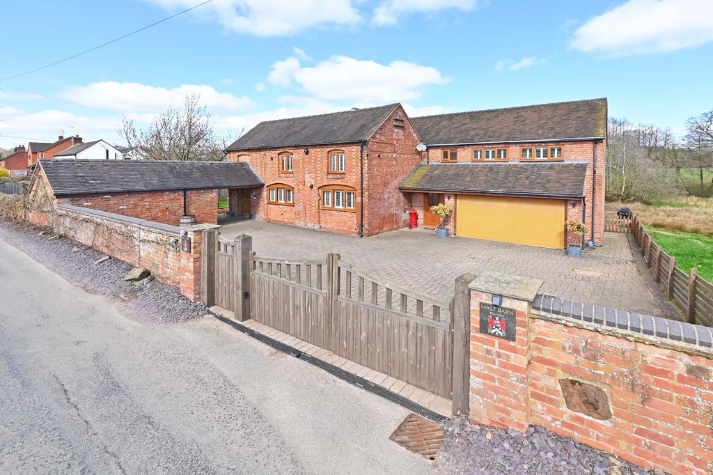 Property photo 1 of 33