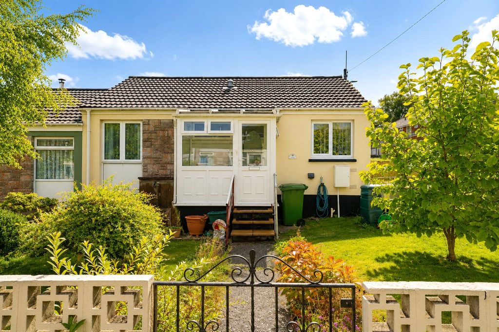 Property photo 2 of 17 Picture No. 18
