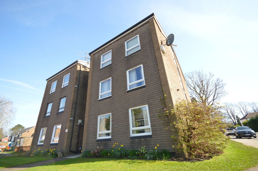 Property photo 2 of 15