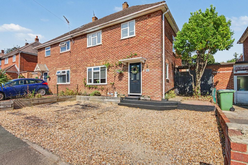 Property photo 3 of 12