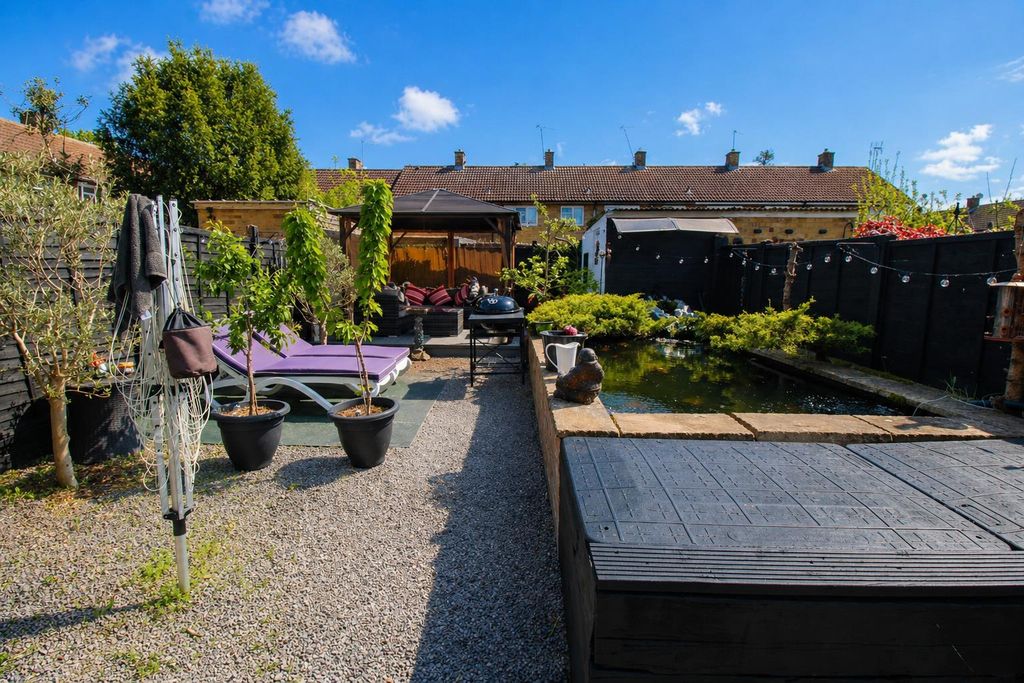 Property photo 3 of 14 Garden.Png