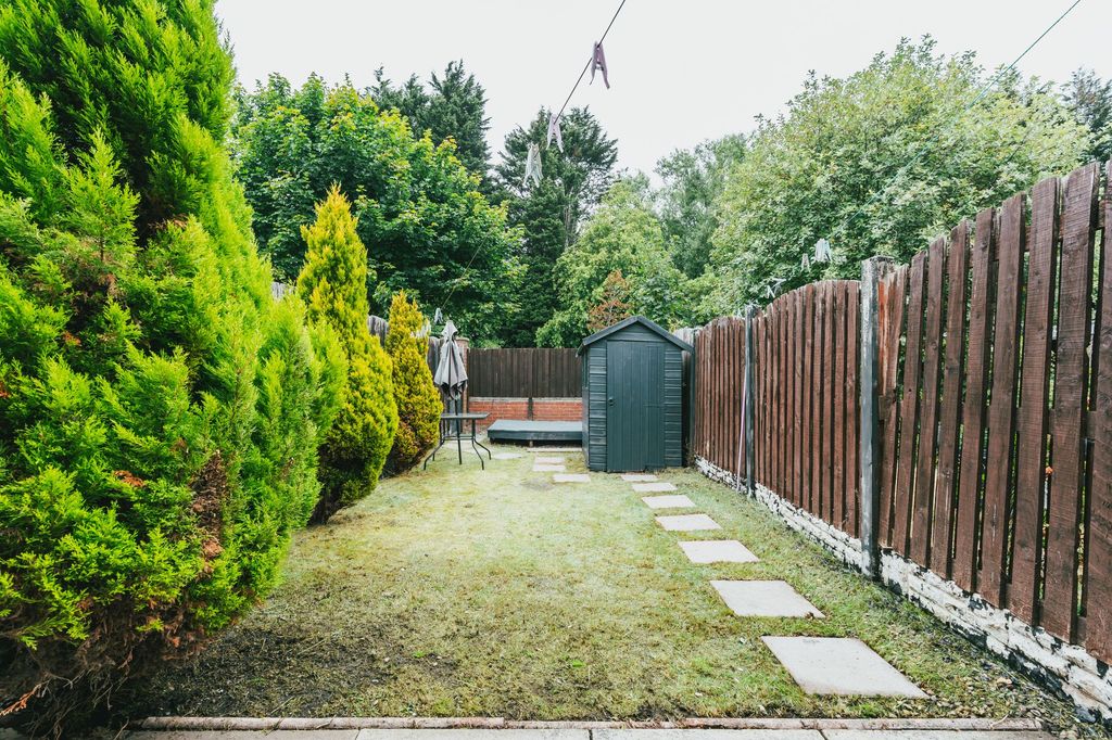 Property photo 3 of 21