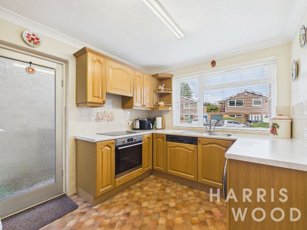 Property photo 2 of 22 4975533