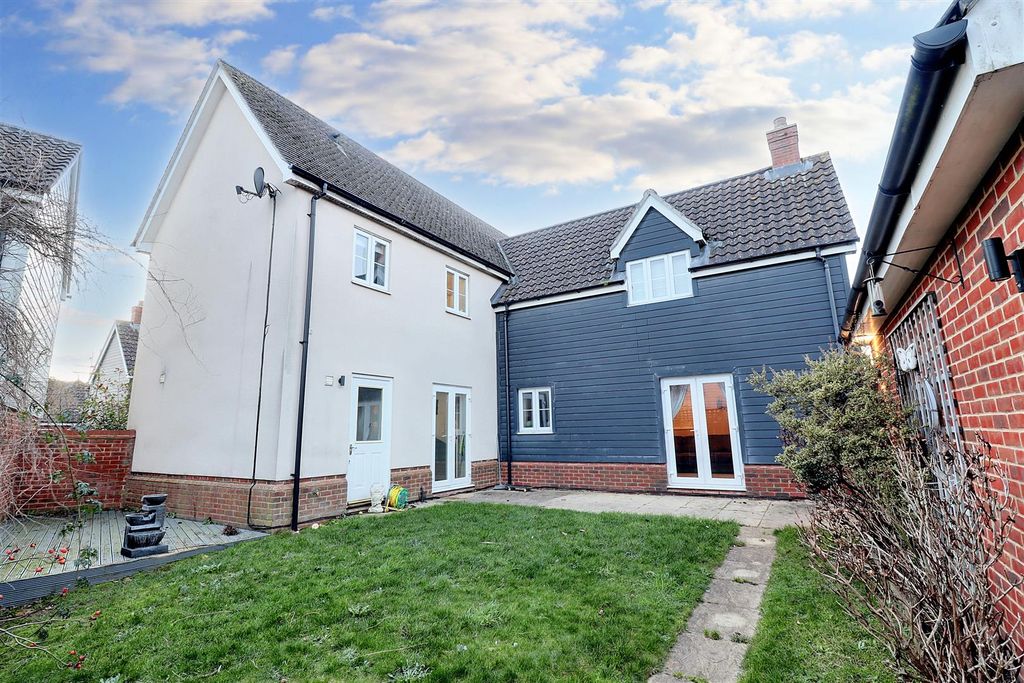 Property photo 1 of 15 Rear Elevation
