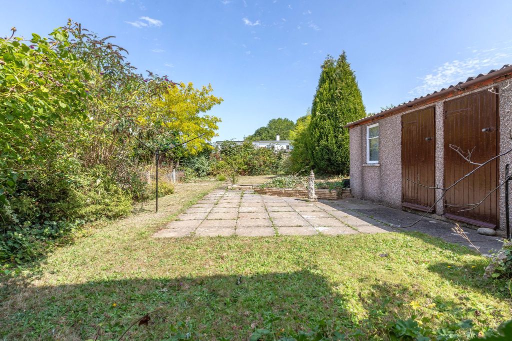 Property photo 2 of 20 Photo 2