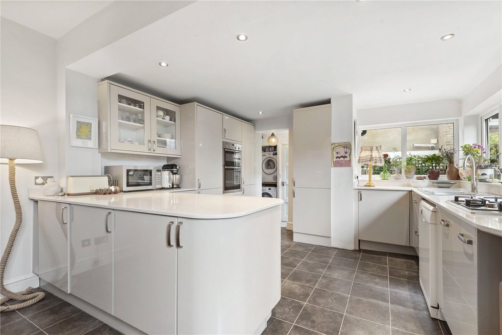 Property photo 3 of 13 Kitchen