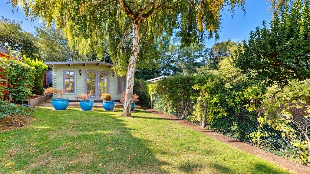 Property photo 3 of 21 Picture No. 70