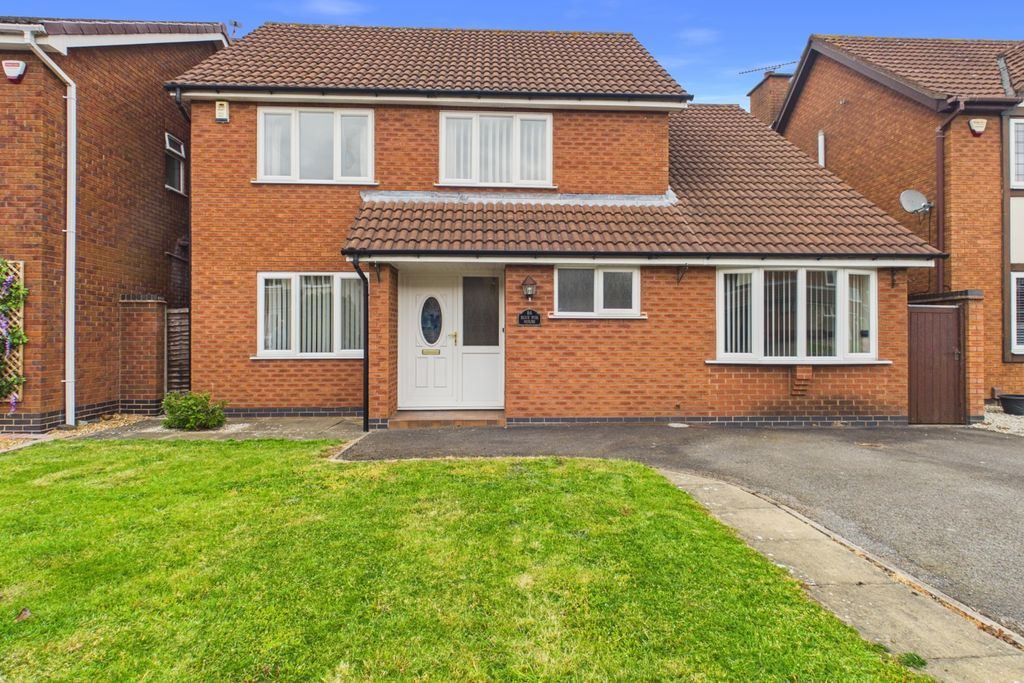 Property photo 1 of 40 Cam03293G0-Pr0273-Still054