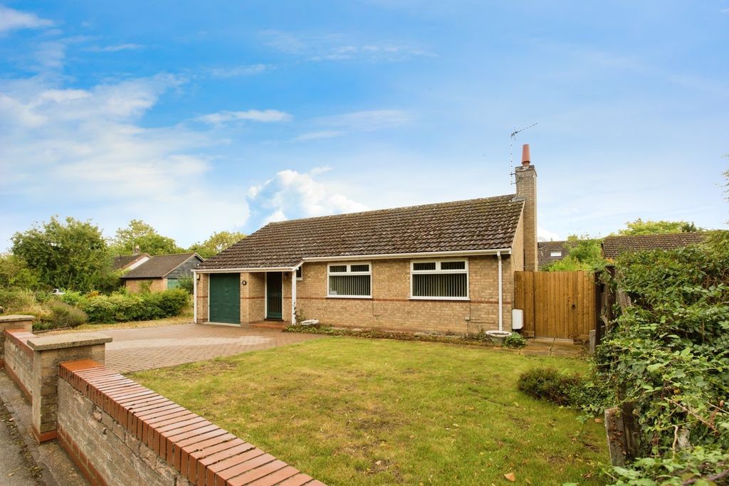 Property photo 1 of 19