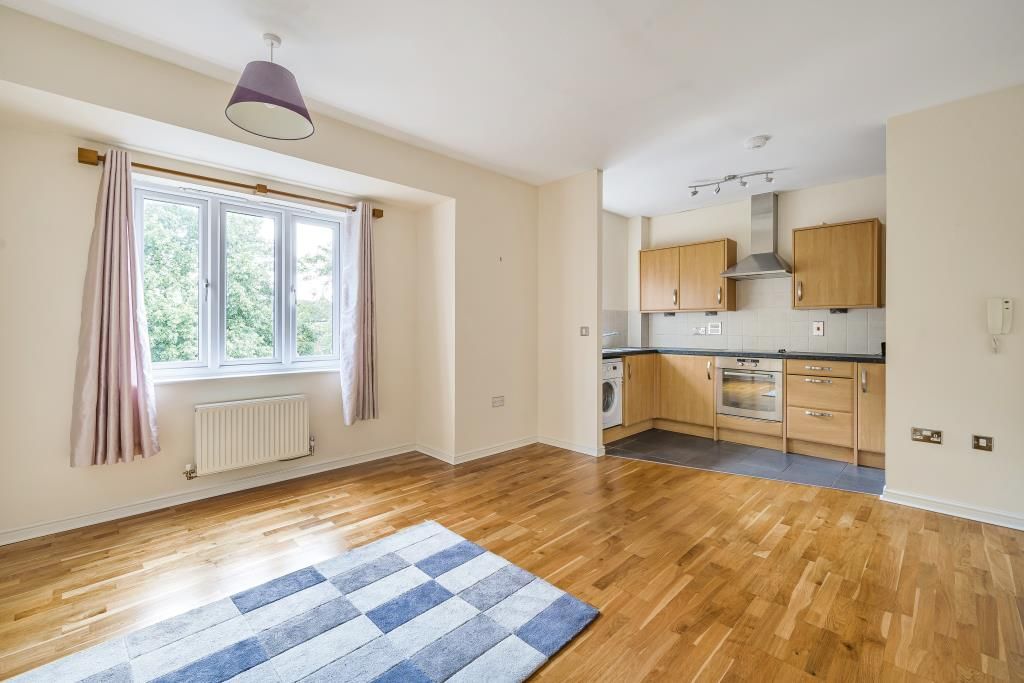 Property photo 2 of 10 Living Area