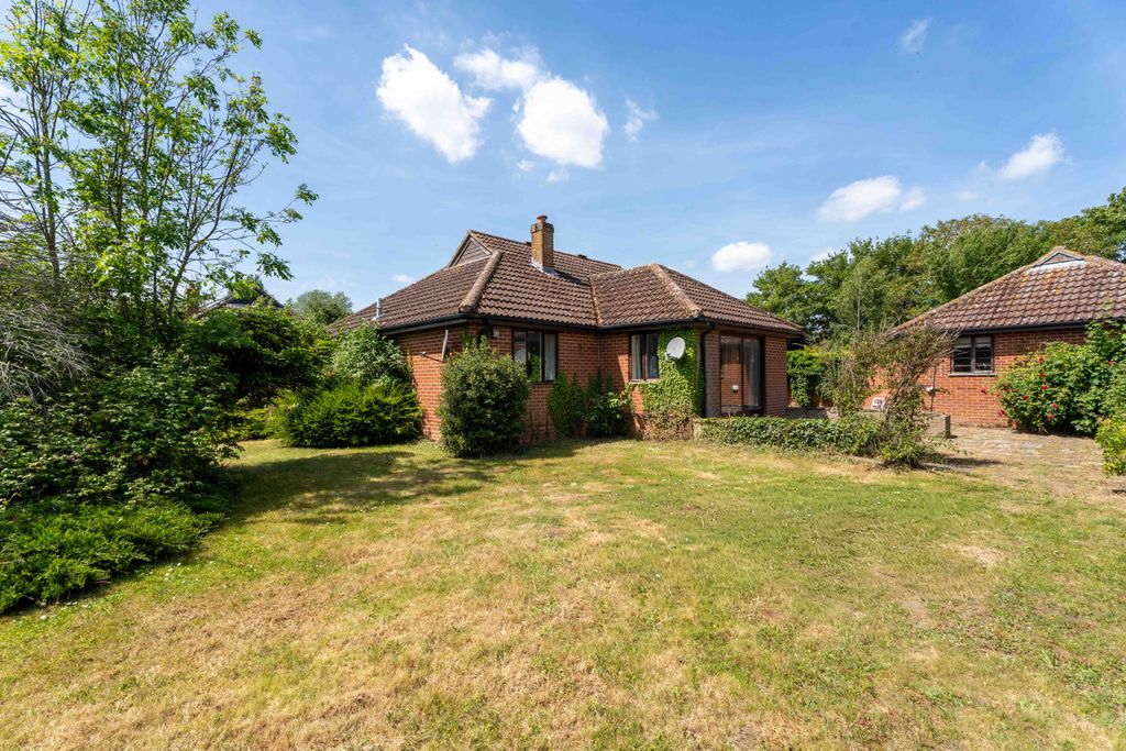 Property photo 2 of 18