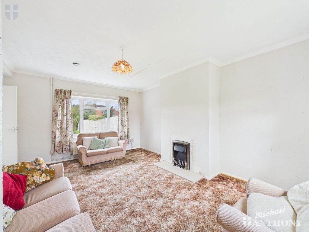 Property photo 2 of 14 Cam03218G0-Pr0945-Still001