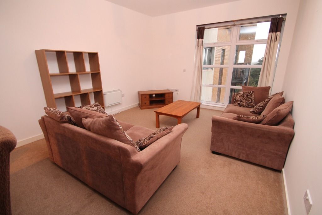 Property photo 2 of 11