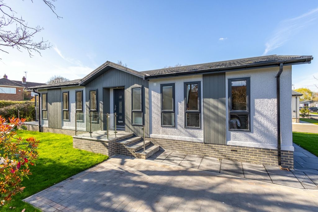 Property photo 1 of 12 3916A248957F8Aa393d61d456dc1E6045Fe6B499B33A1c9Fbf