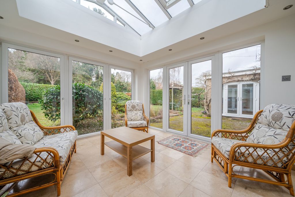 Property photo 3 of 18