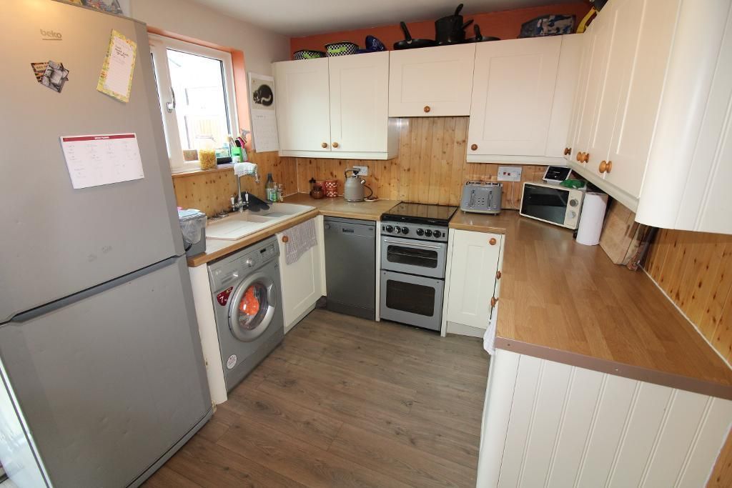 Property photo 3 of 10 Kitchen / Diner