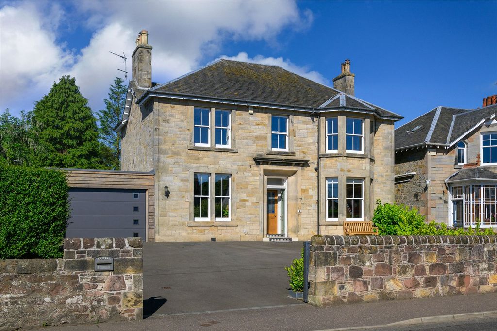 Property photo 1 of 23 Picture No. 28