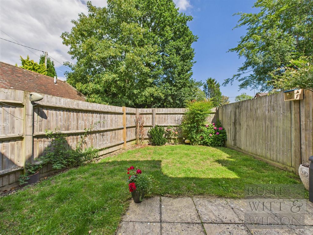 Property photo 2 of 23