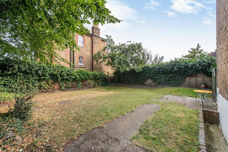 Property photo 3 of 8