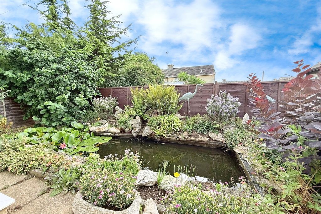 Property photo 3 of 17 Picture No. 28