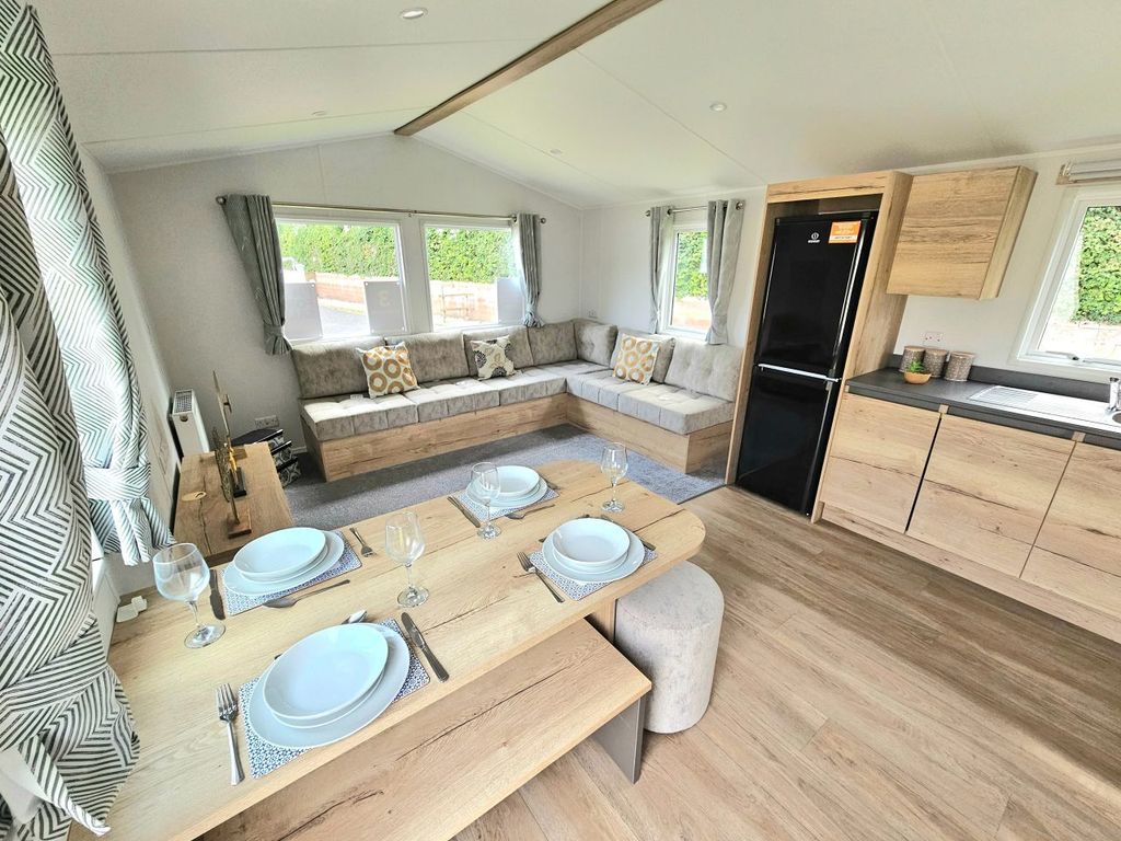 Property photo 1 of 17 Willerby Midhurst 2024 Vs043306 82032309.Jpeg