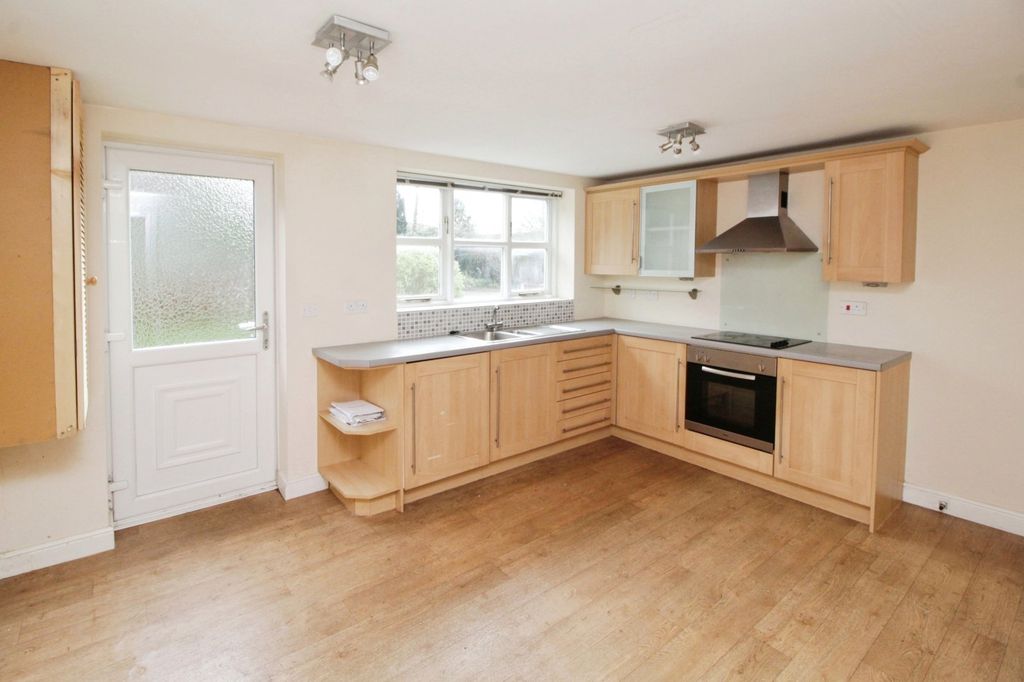 Property photo 2 of 7 Picture No. 03