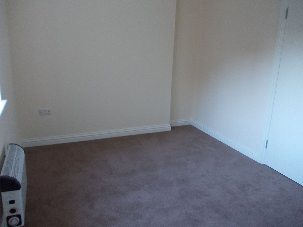 Property photo 3 of 4