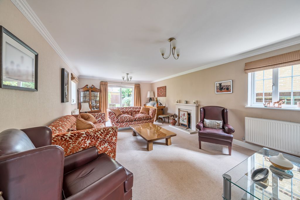 Property photo 2 of 16