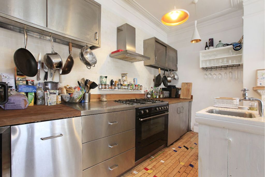 Property photo 2 of 16