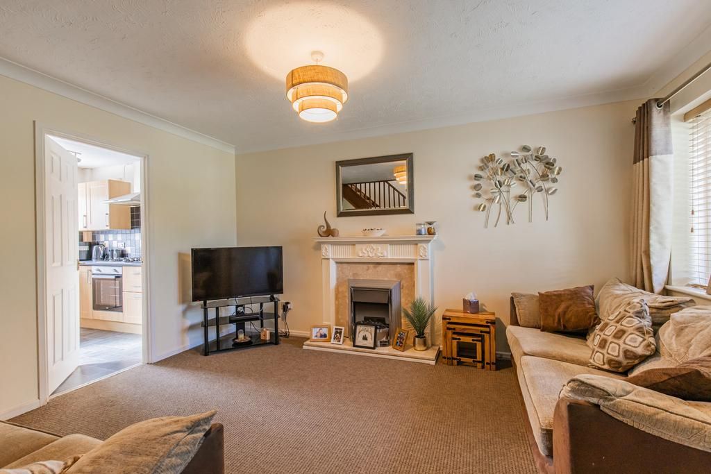 Property photo 2 of 14