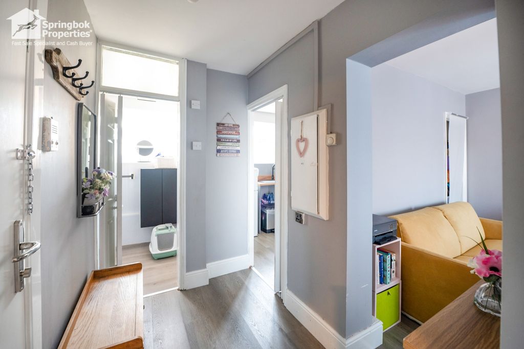 Property photo 2 of 9 Image 1