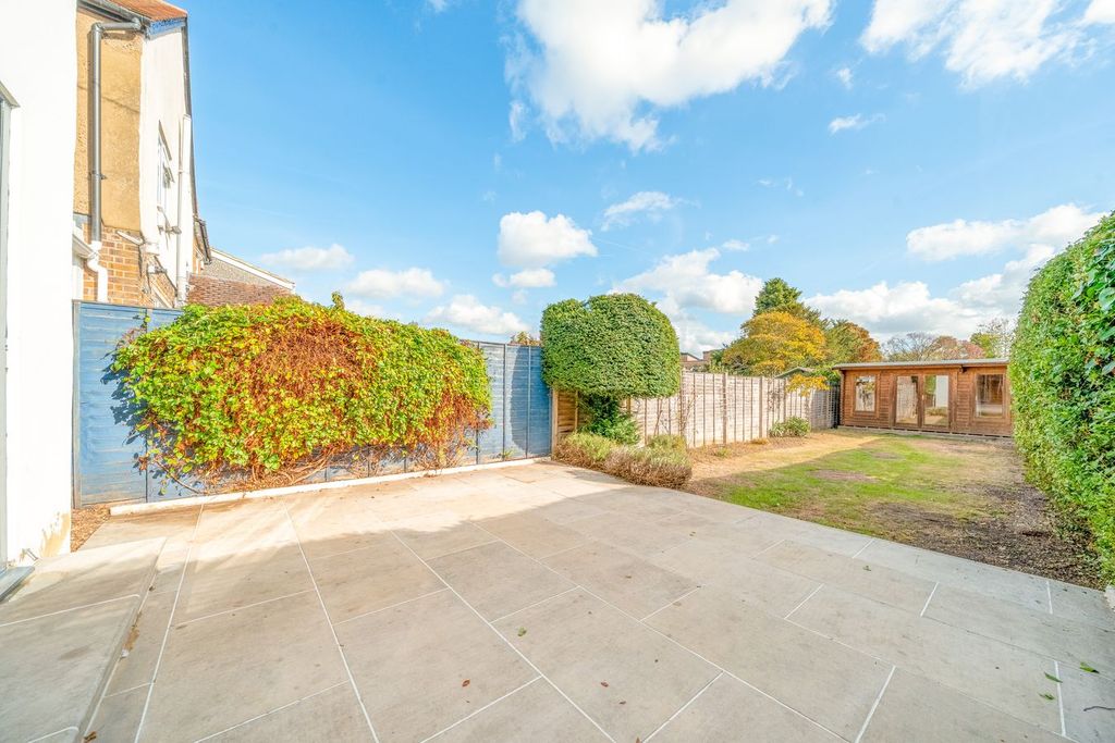 Property photo 3 of 14