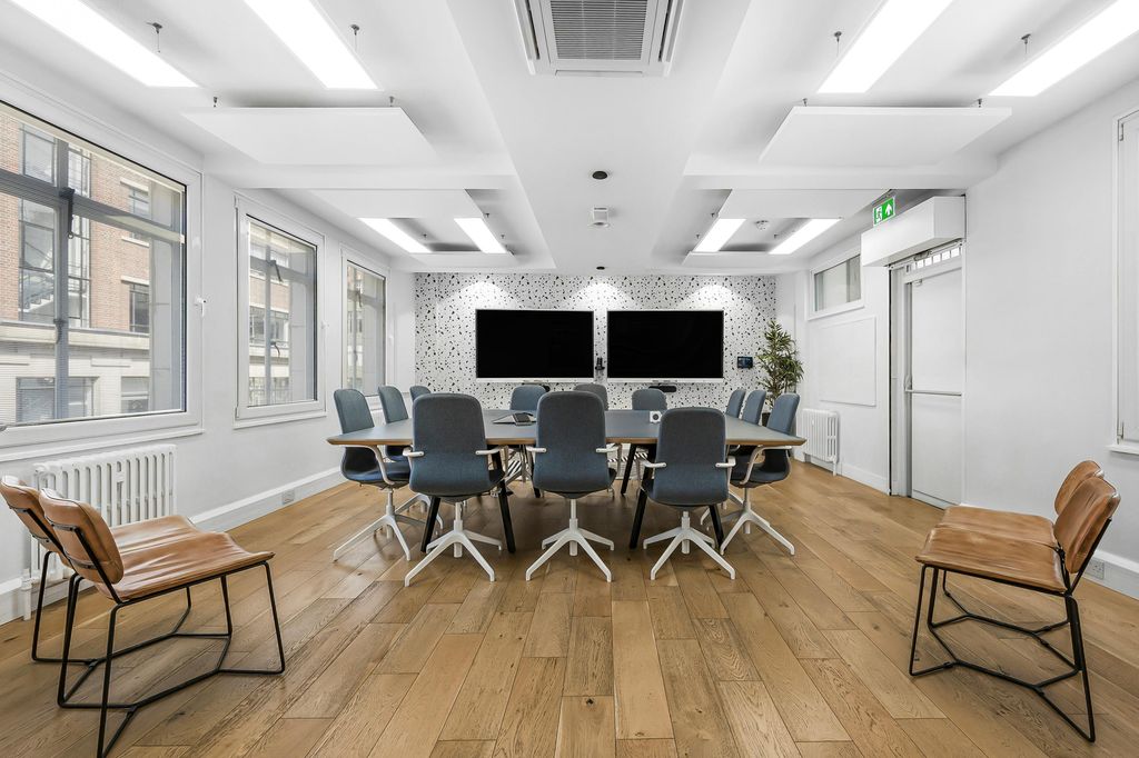 Property photo 3 of 9 Office 6.Jpg