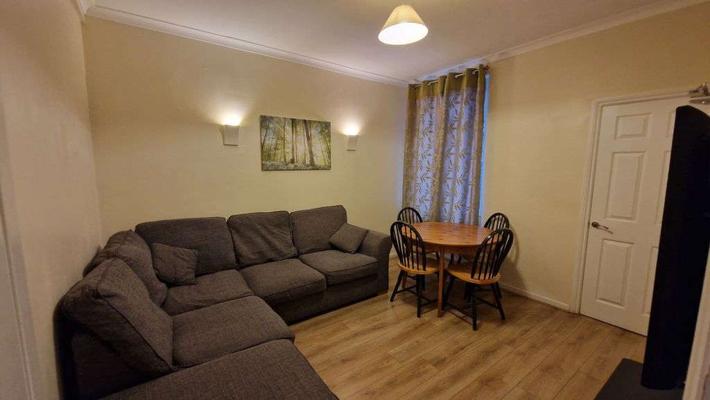 Property photo 3 of 26