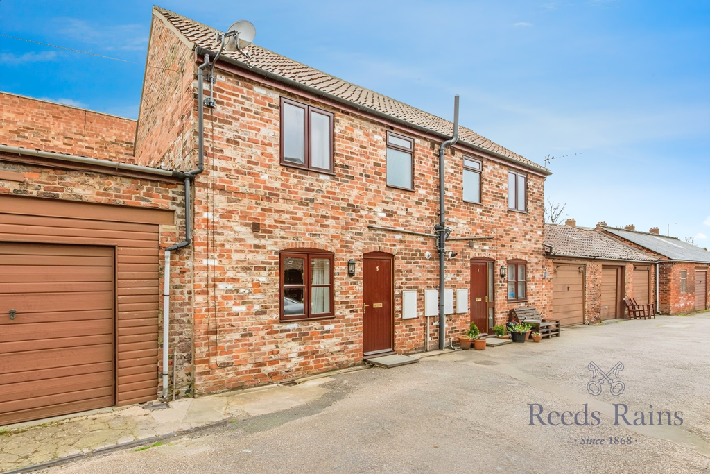 Property photo 1 of 16 Number Four