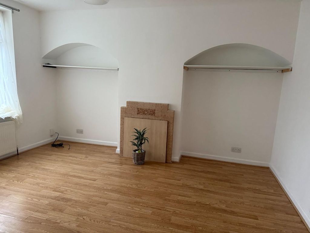 Property photo 3 of 18 Img_7851.Jpg