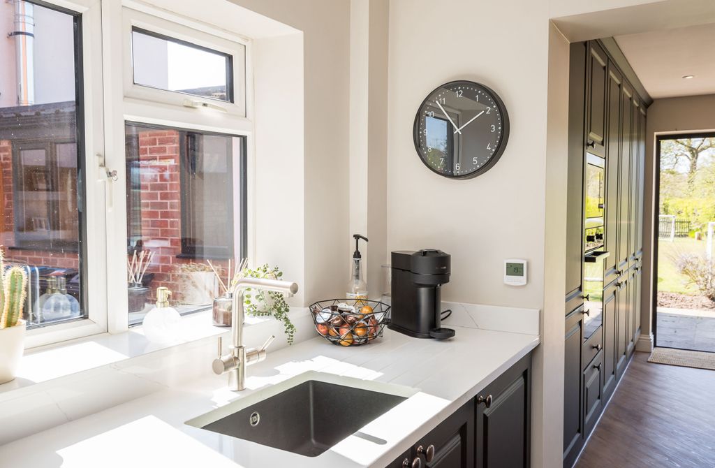 Additional image 10 of 5 bed detached house for saleWhitby Lane, Chester CH1