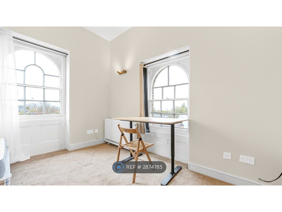 Property photo 2 of 12 Dedicated Desk Area With Natural Light