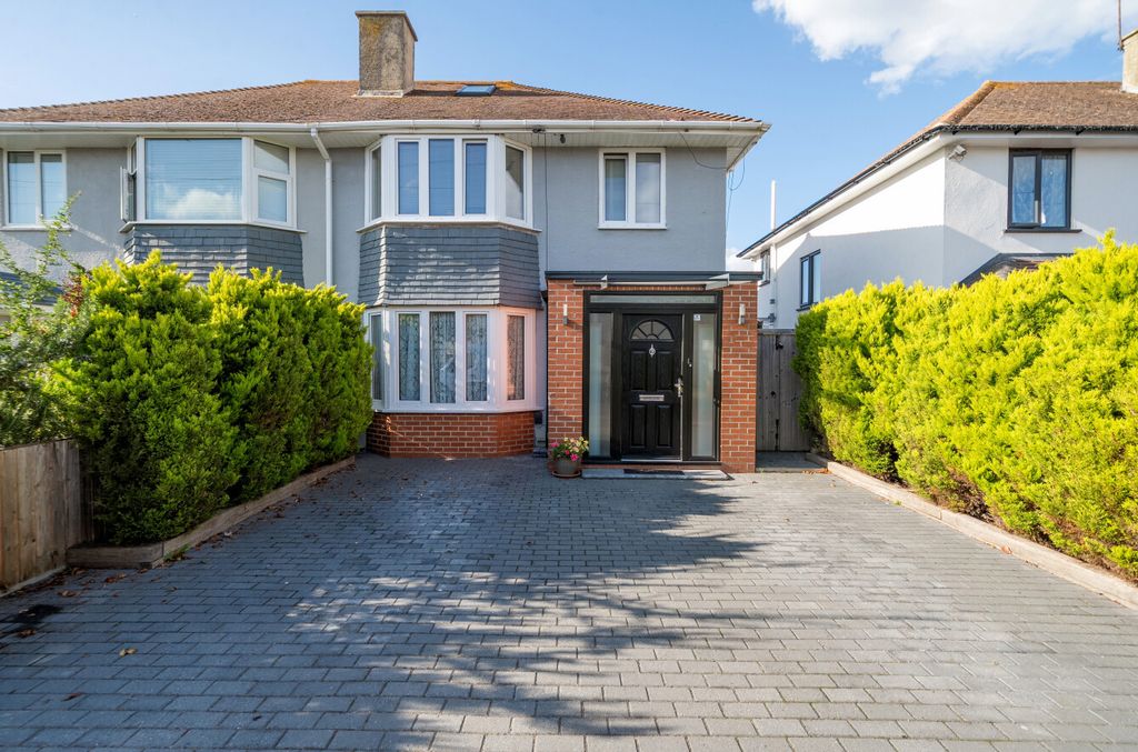 Property photo 1 of 10 1521358-6-1A0A5B7...