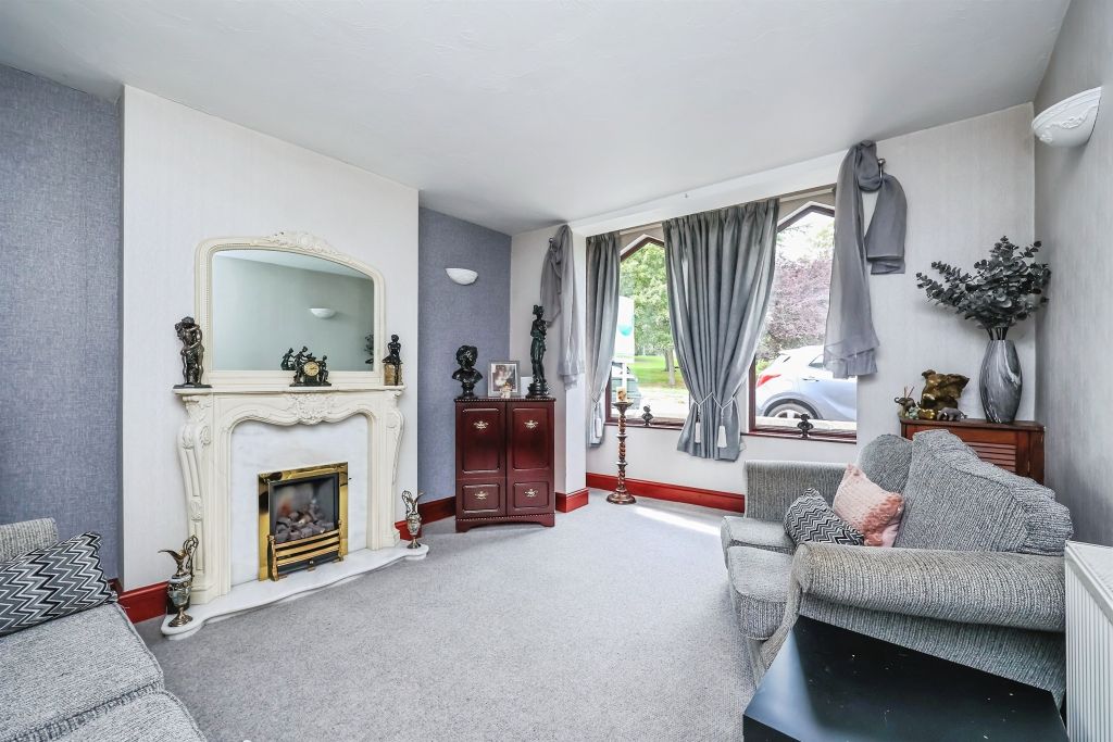 Property photo 3 of 24