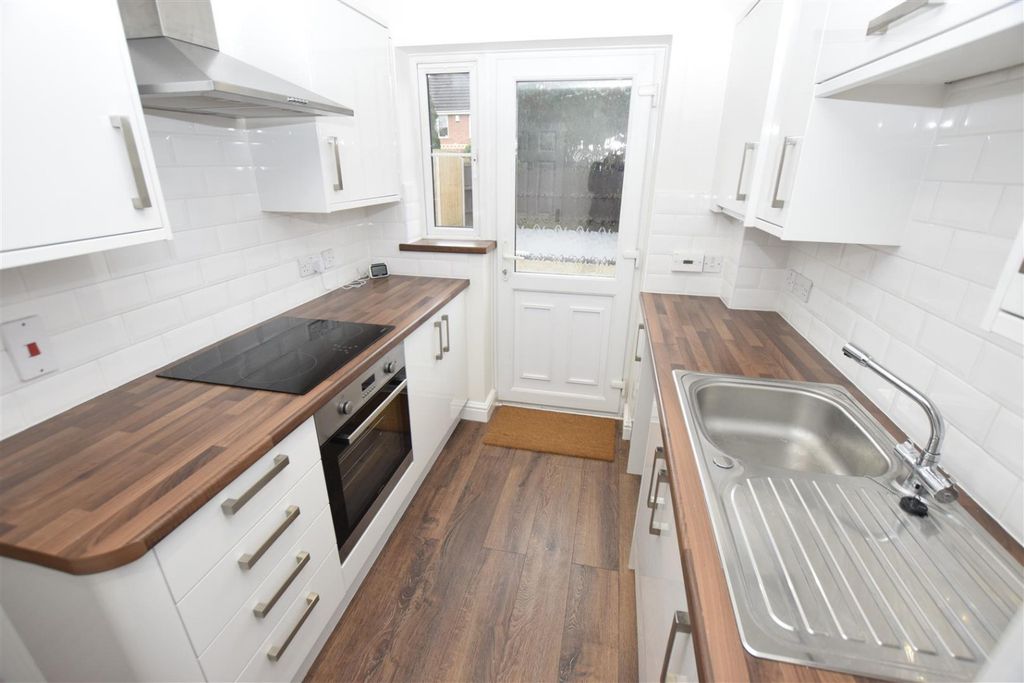 Property photo 3 of 14 1897722