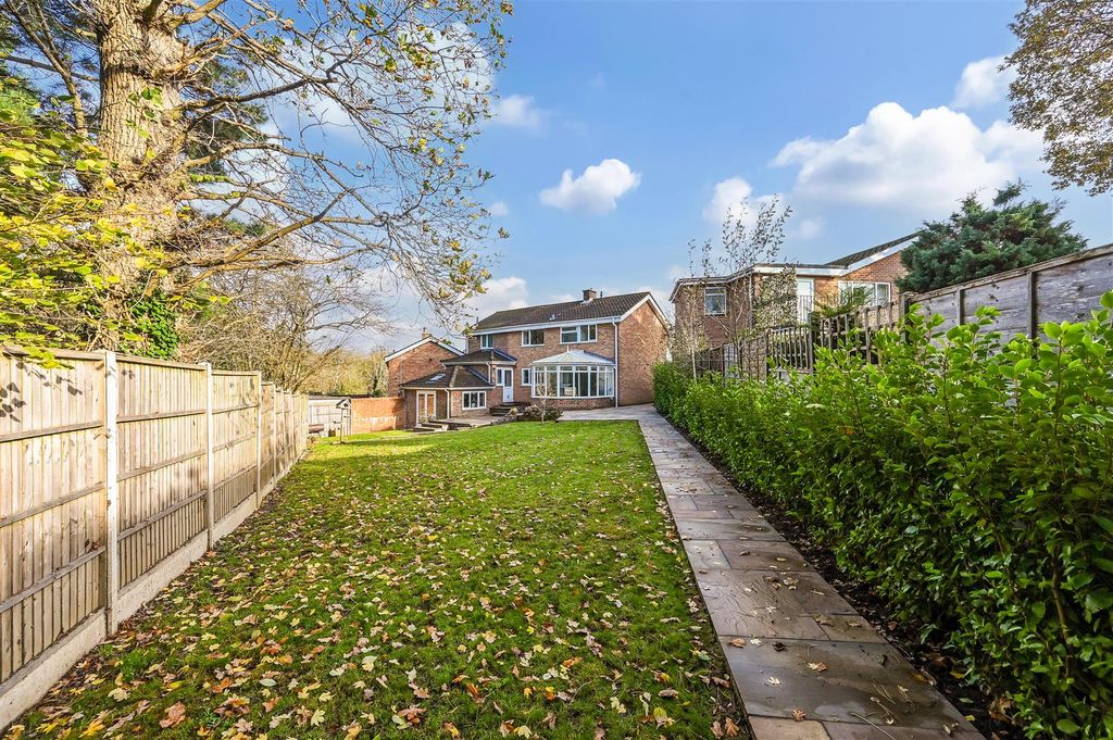 Property photo 2 of 24 Sketch_Ph43_6312186.Jpg