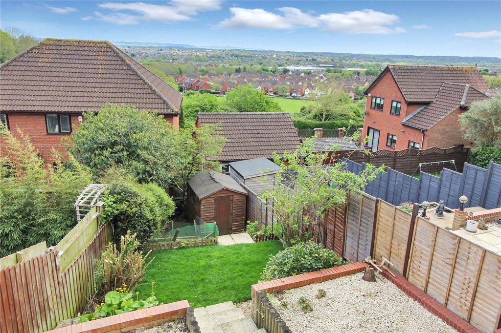 Property photo 2 of 16 Picture No. 05