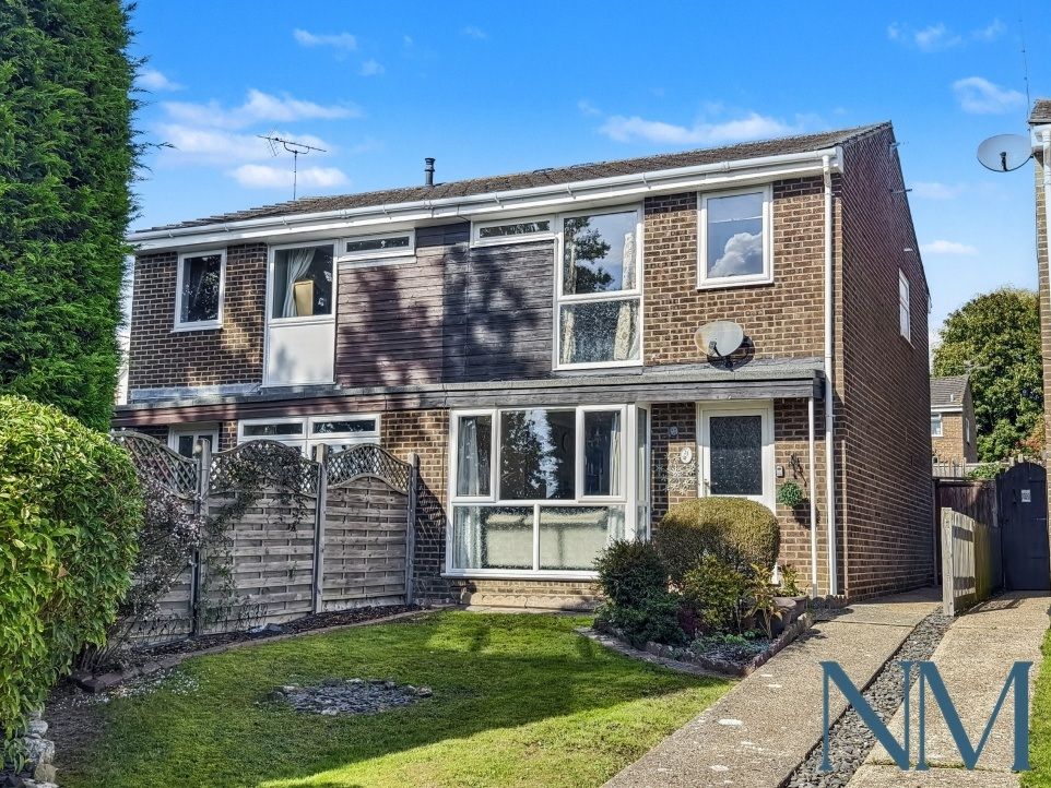 Property photo 1 of 15 3 Bed Semi-Detached Home For Sale In Crawley Down