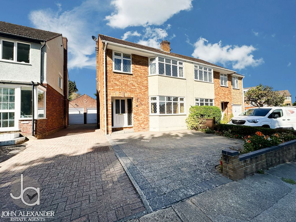 Property photo 1 of 23