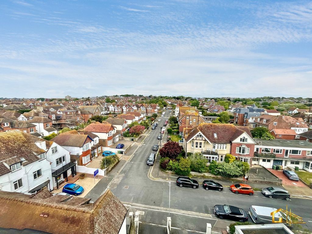 Additional image 16 of 3 bed flat for sale22 Bedford Avenue, Bexhill-On-Sea TN40