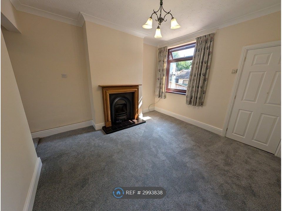Property photo 3 of 13 Rear Lounge/Dining