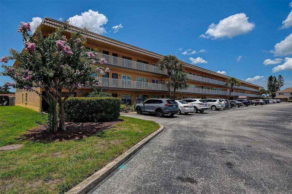 Property photo 2 of 20 <Alttext/>