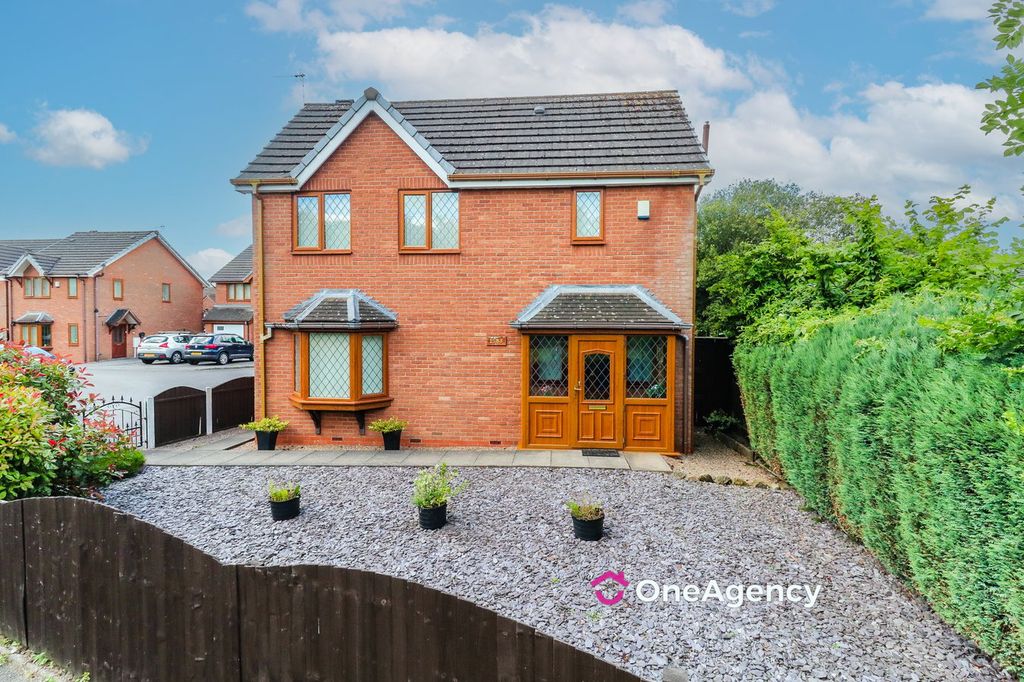Property photo 1 of 18